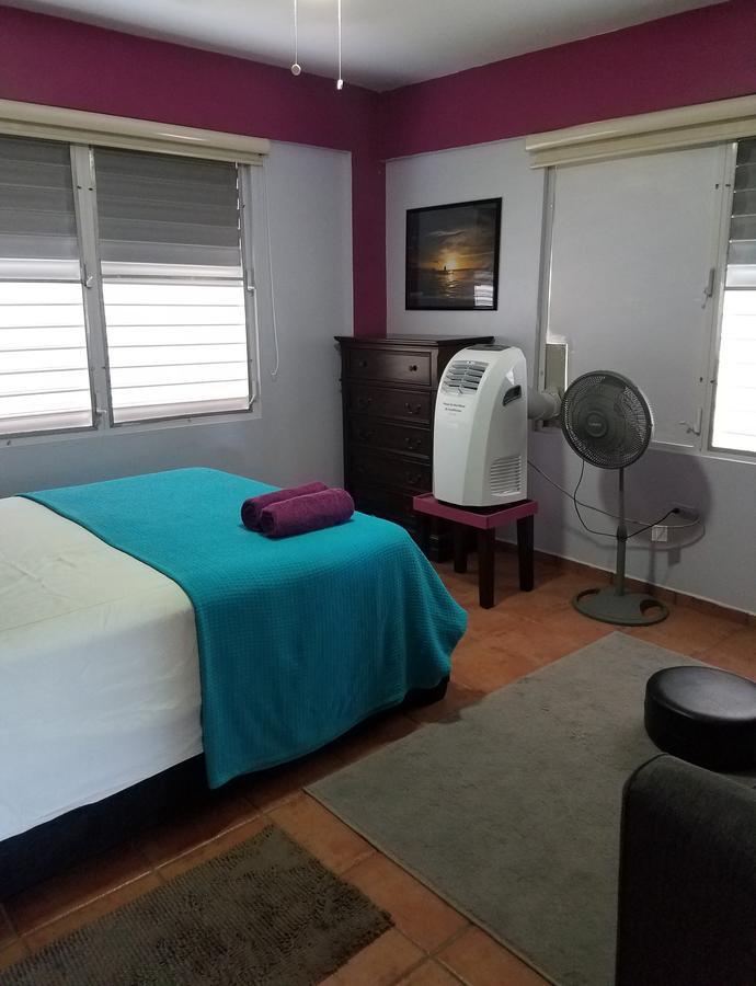 Wssm Surf House Bed and Breakfast Aguadilla Exteriör bild